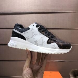 louis vuitton run away schwarz mit muster (kopie)