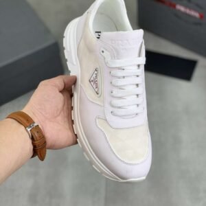 prada prax 01 re nylon schwarz (kopie)