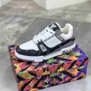 louis vuitton lv trainer – monogram denim blau (kopie)